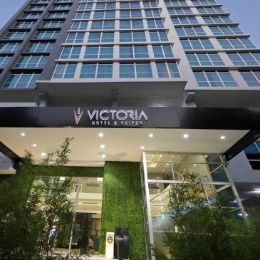 Victoria Hotel & Suites