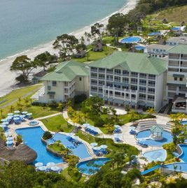 Gran Evenia Bijao Resort