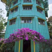 Das Canopy Tower Hotel