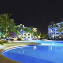 Playa Blanca Hotel Resort