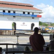 Tour medio día: Canal Panamá - Esclusas de Miraflores