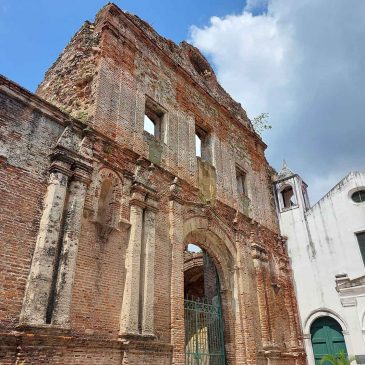 Half Day Tour: Casco Antiguo