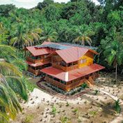 Casa Cayuco